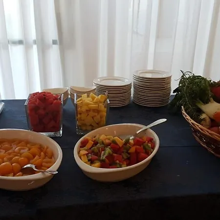 Il Partenone מלון